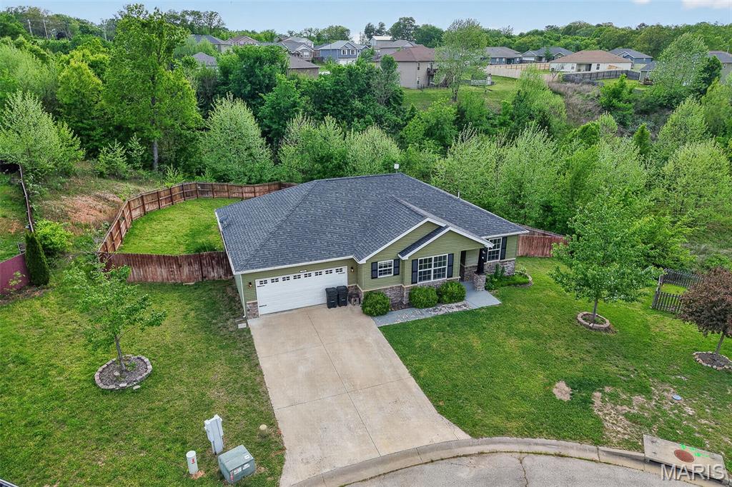 Homes for sale in St Robert, MO | 106 Iron Ct, St Robert, MO 65584 | MLS# MIS26022730