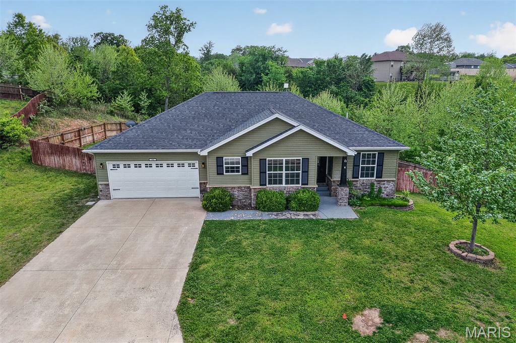 Homes for sale in St Robert, MO | 106 Iron Ct, St Robert, MO 65584 | MLS# MIS26022730