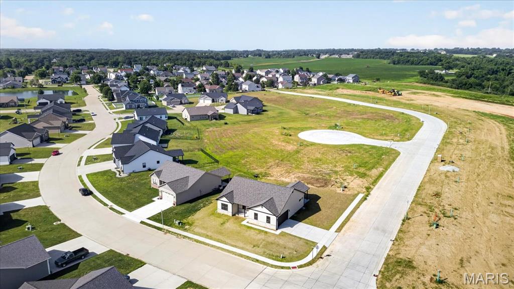 Homes for sale in Waterloo, IL | 951 Forbs Dr, Waterloo, IL 62298 | MLS# MIS26023391