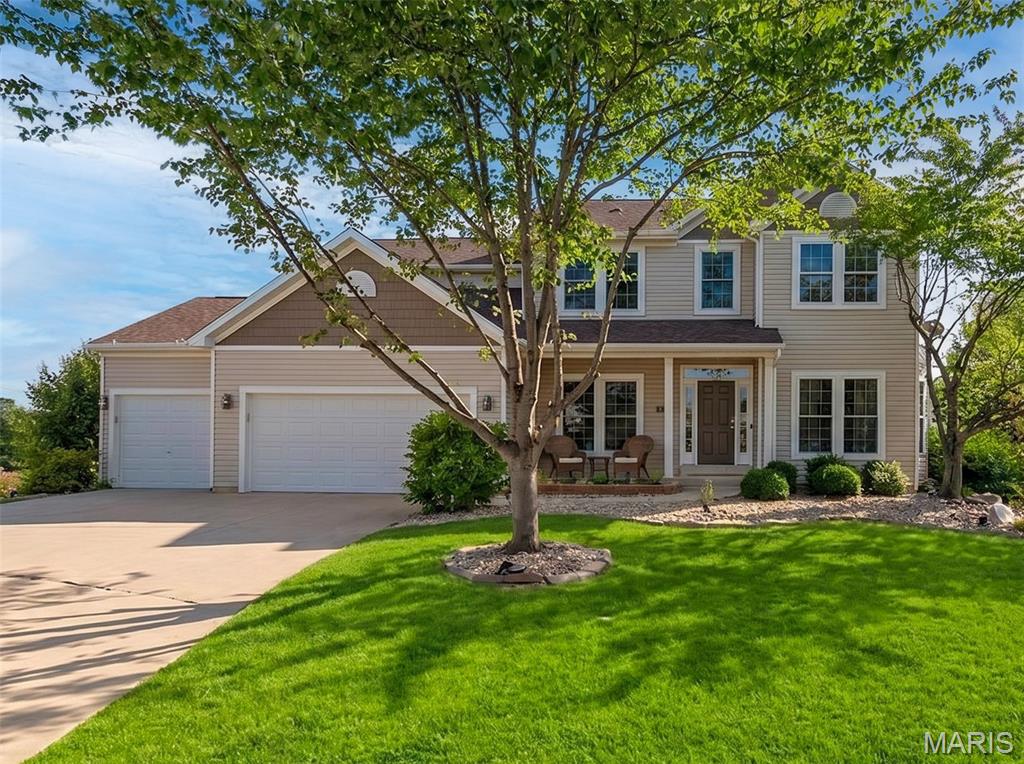 Homes for sale in Lake Saint Louis, MO | 720 Brook Manor Ct, Lake Saint Louis, MO 63367 | MLS# MIS26025037
