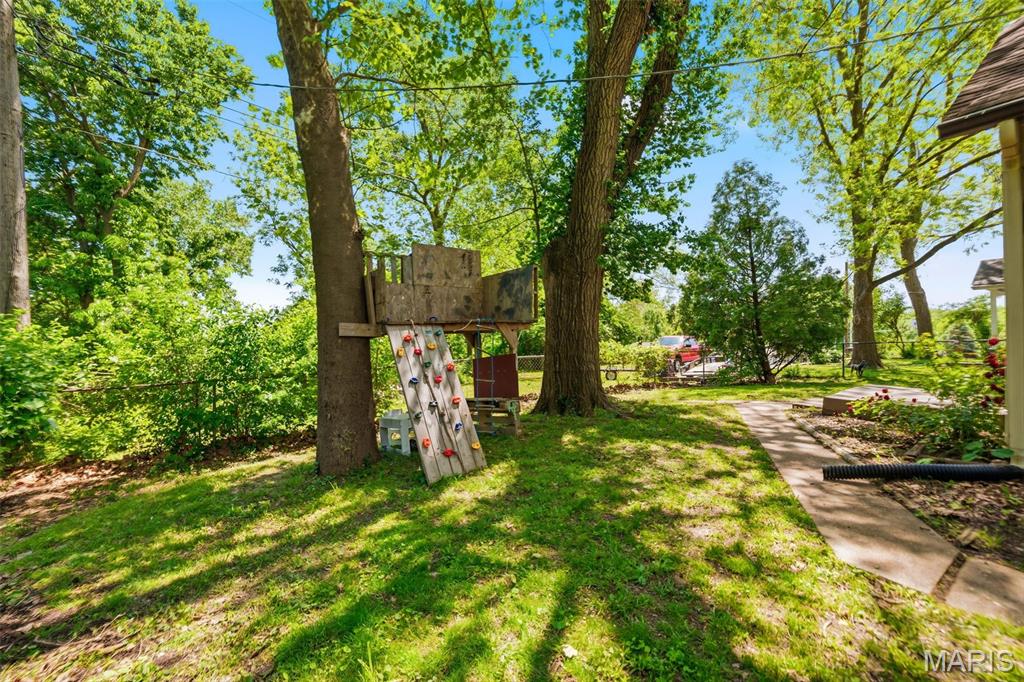 Homes for sale in St Charles, MO | 2427 N 7Th St, St Charles, MO 63301 | MLS# MIS26025414