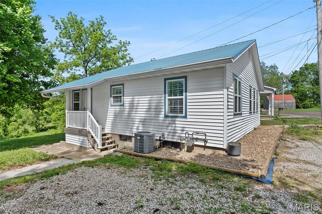 Homes for sale in Altenburg, MO | 8600 Main St, Altenburg, MO 63732 | MLS# MIS26026000