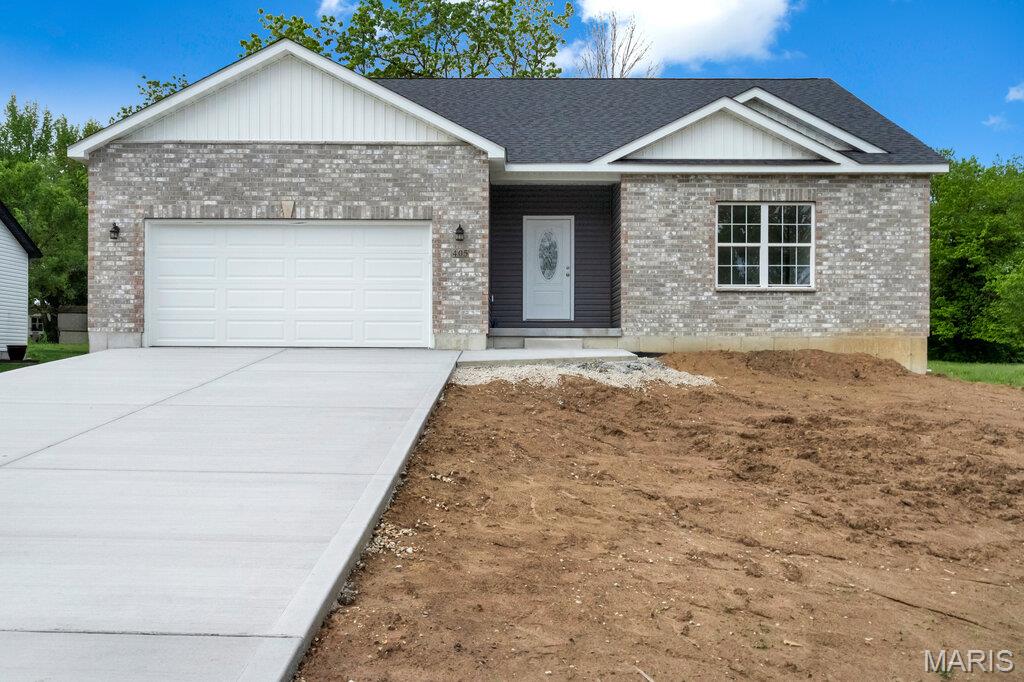 Homes for sale in New Florence, MO | 405 N 2nd St, New Florence, MO 63363 | MLS# MIS26026316