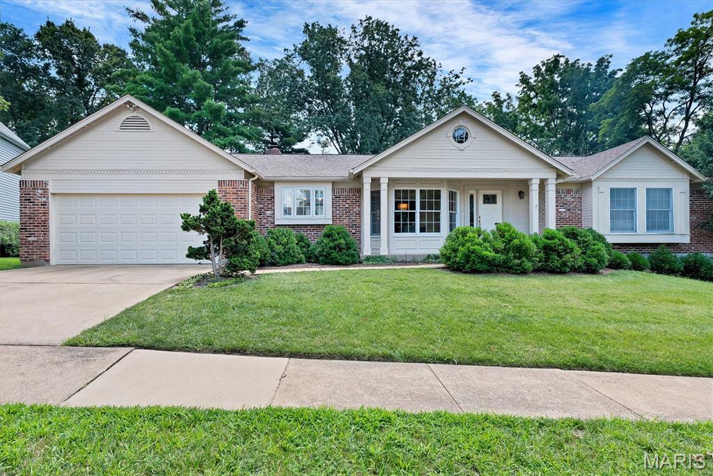 1st image of 324 W Manor Dr, Chesterfield, MO 63017 | MLS# MIS26026344
