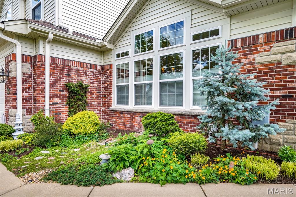 2nd image of 14762 Thornbird Manor Parkway Parkway, Chesterfield, MO 63017 | MLS# MIS26027189