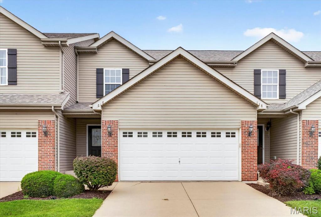 1st image of 816 Foxgrove Dr, Fairview Heights, IL 62208 | MLS# MIS26028831