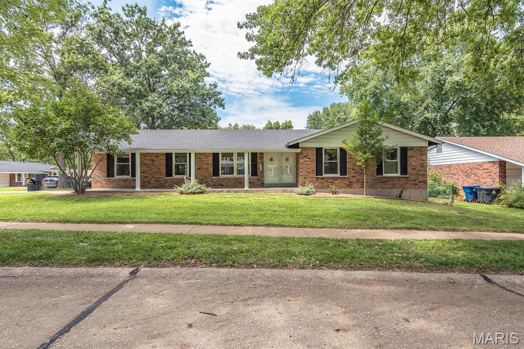 2nd image of 3633 Rue De Renard, Florissant, MO 63034 | MLS# MIS26029374