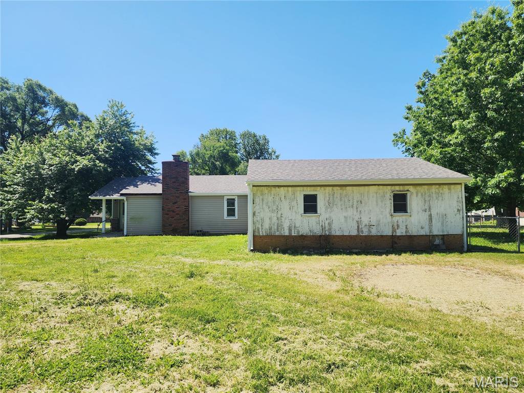 Homes for sale in Sorento, IL | 105 S Hill St, Sorento, IL 62086 | MLS# MIS26029821