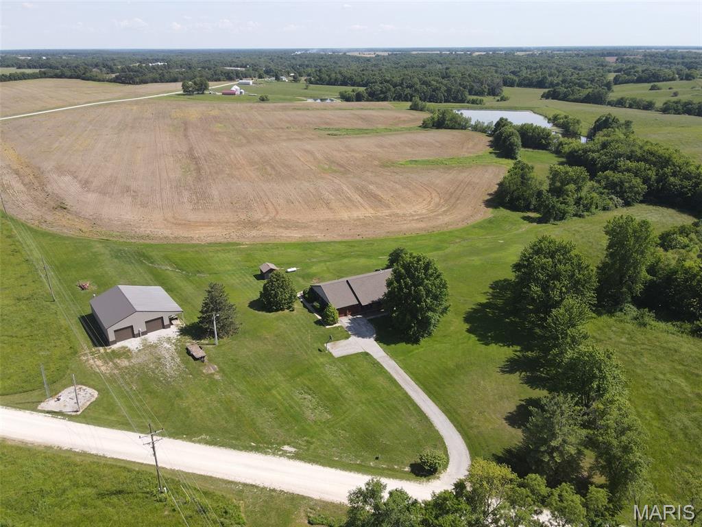 Homes for sale in Lewistown, MO | 18749 225Th St, Lewistown, MO 63452 | MLS# MIS26030736