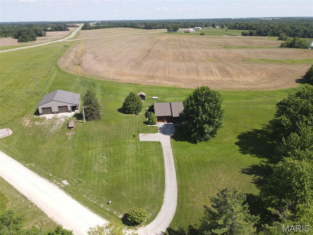 Homes for sale in Lewistown, MO | 18749 225th St, Lewistown, MO 63452 | MLS# MIS26030736