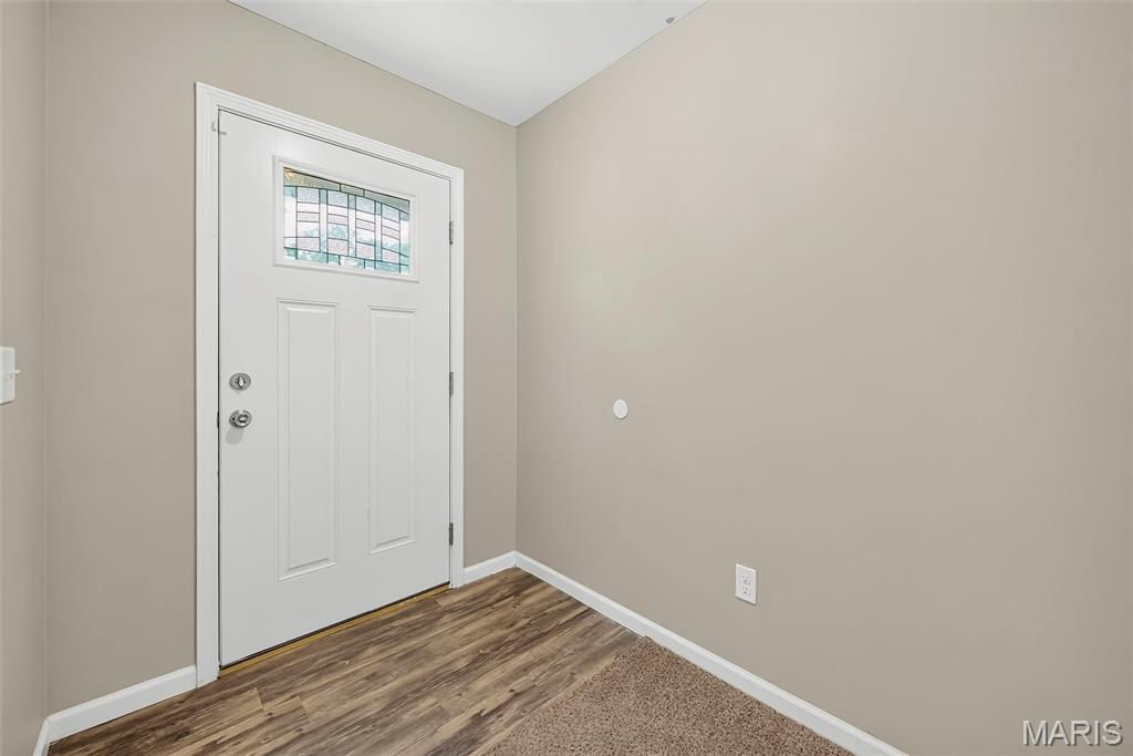 4th image of 505 Lake Dr, O Fallon, MO 63366 | MLS# MIS26030742