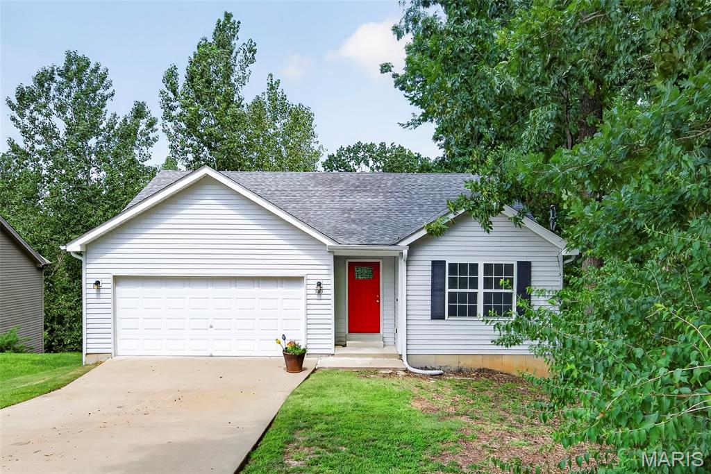1st image of 505 Lake Dr, O Fallon, MO 63366 | MLS# MIS26030742