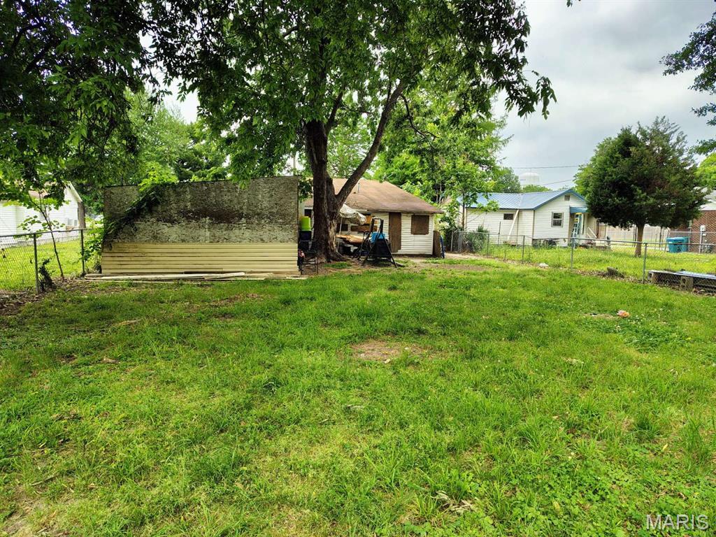 Homes for sale in Caruthersville, MO | 1102 Madison Ave, Caruthersville, MO 63830 | MLS# MIS26030919