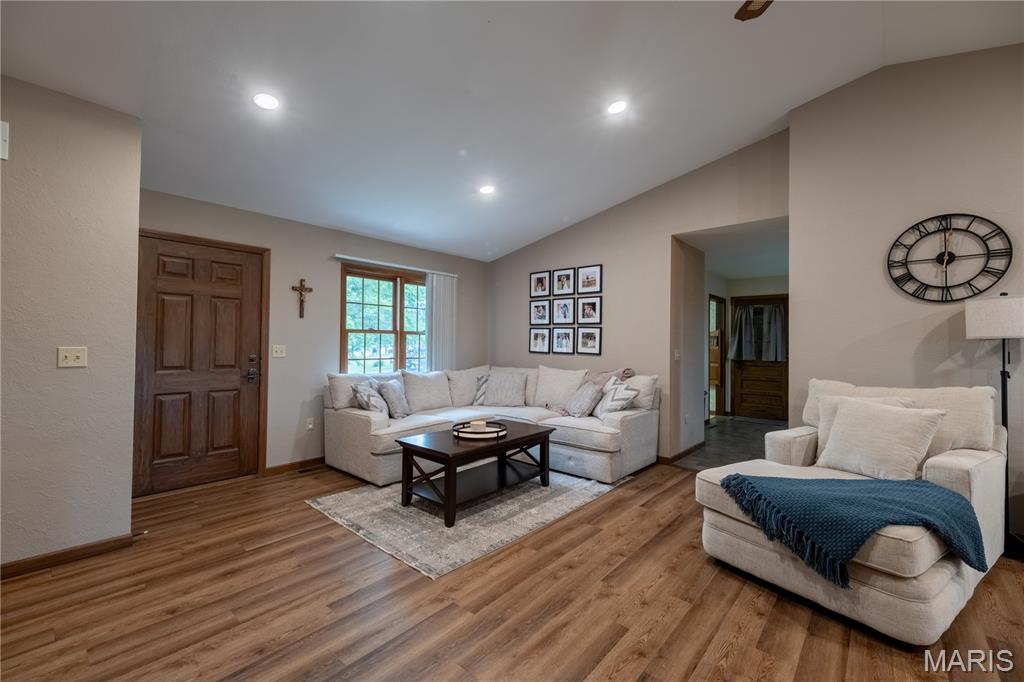 Homes for sale in Perryville, MO | 1426 Hwy B, Perryville, MO 63775 | MLS# MIS26030932