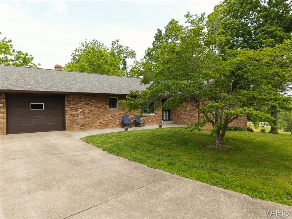 Homes for sale in Perryville, MO | 1426 Hwy B, Perryville, MO 63775 | MLS# MIS26030932