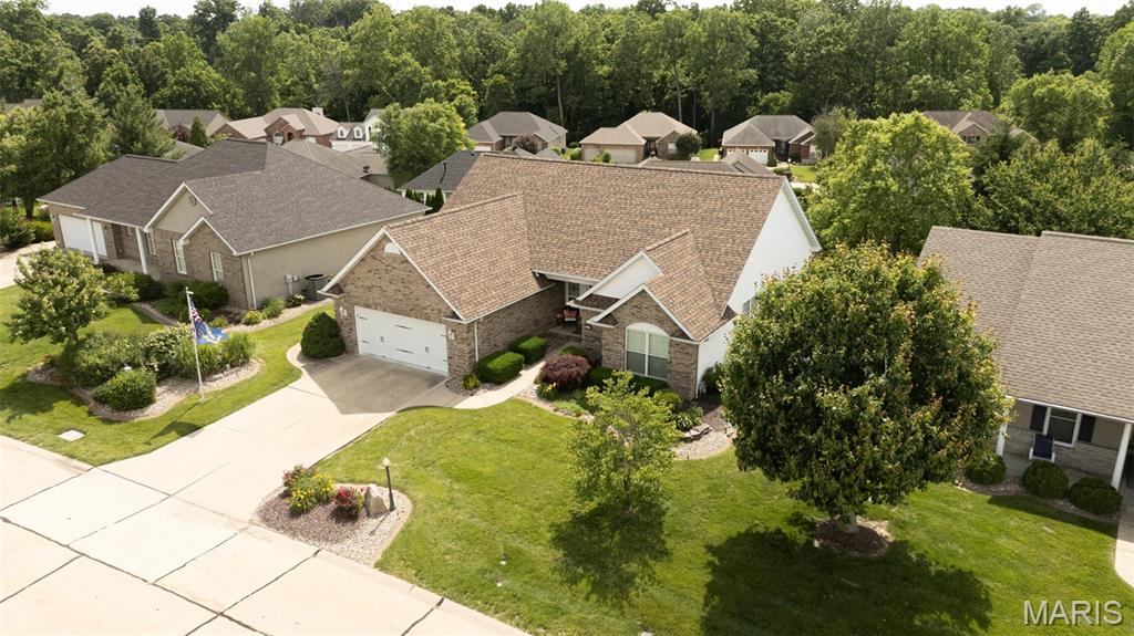 Homes for sale in Alton, IL | 4632 Magnolia Pl, Alton, IL 62002 | MLS# MIS26031196