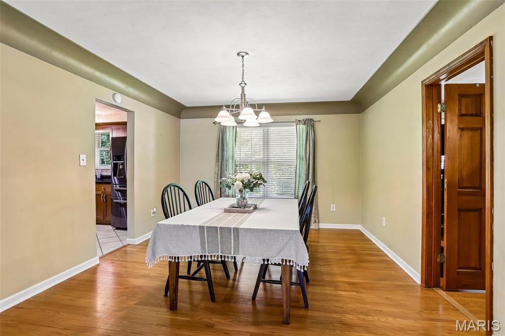 Homes for sale in Glen Carbon, IL | 7 Lou Juan Dr, Glen Carbon, IL 62034 | MLS# MIS26031231