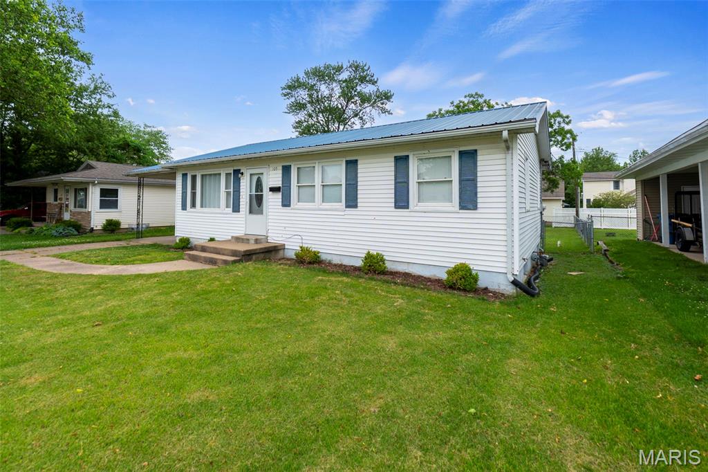 Homes for sale in Chaffee, MO | 105 West Clarman, Chaffee, MO 63740 | MLS# MIS26031386