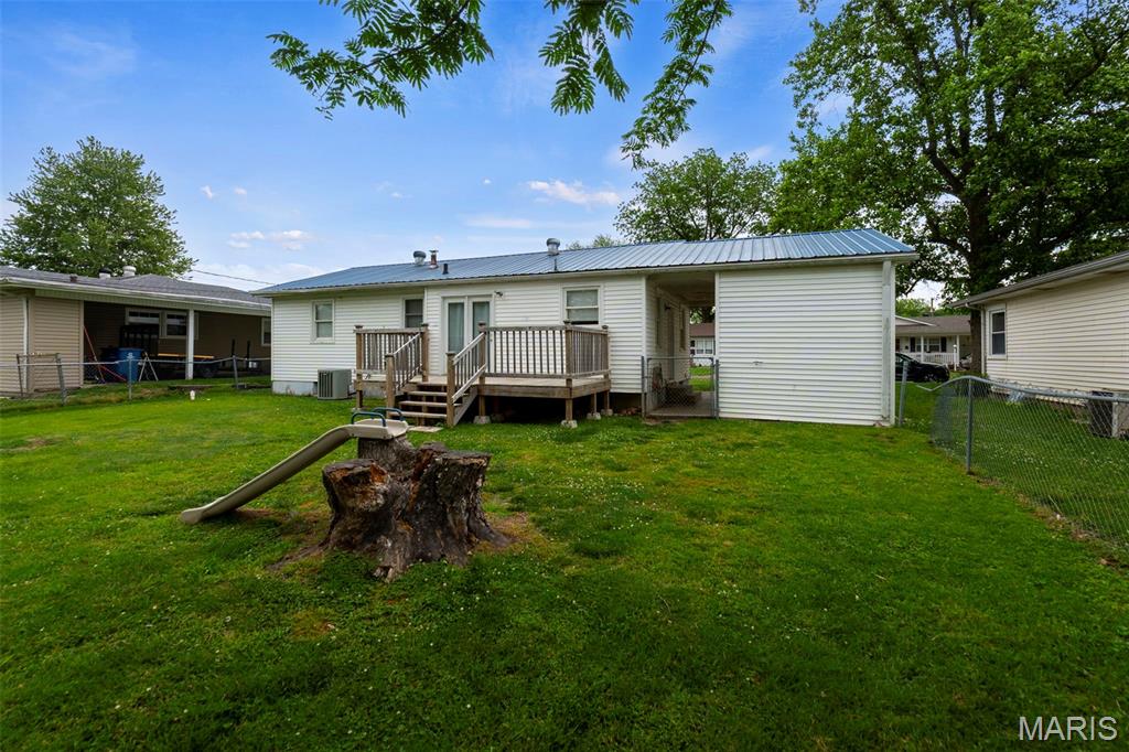 Homes for sale in Chaffee, MO | 105 West Clarman, Chaffee, MO 63740 | MLS# MIS26031386
