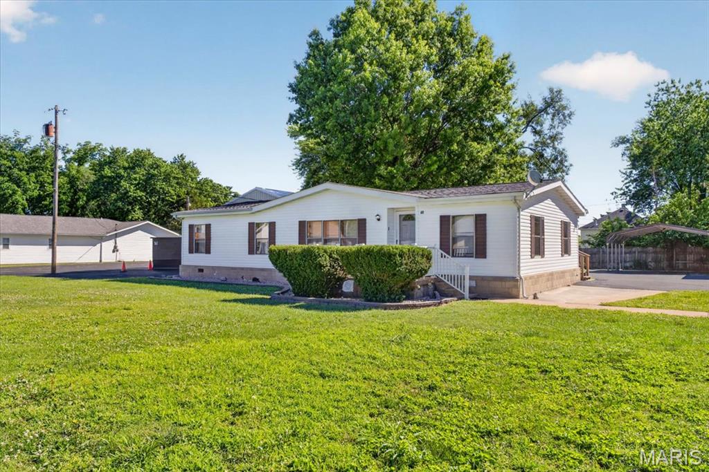 Homes for sale in East Carondelet, IL | 40 Godin Ave, East Carondelet, IL 62240 | MLS# MIS26031621