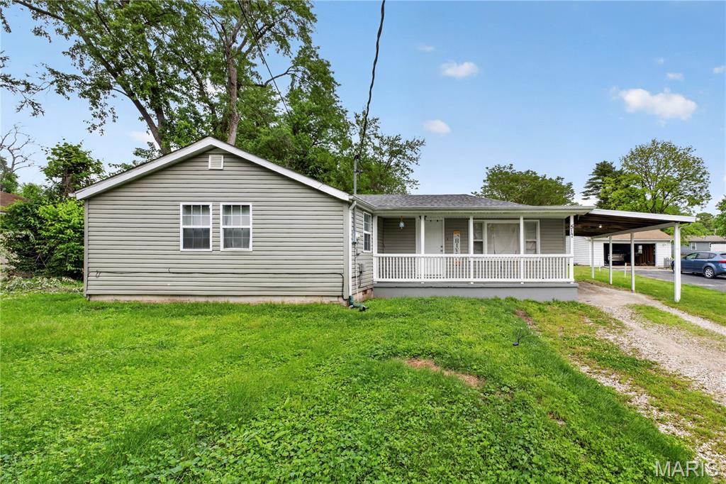 Homes for sale in Belleville, IL | 517 Belvedere Dr, Belleville, IL 62223 | MLS# MIS26031751