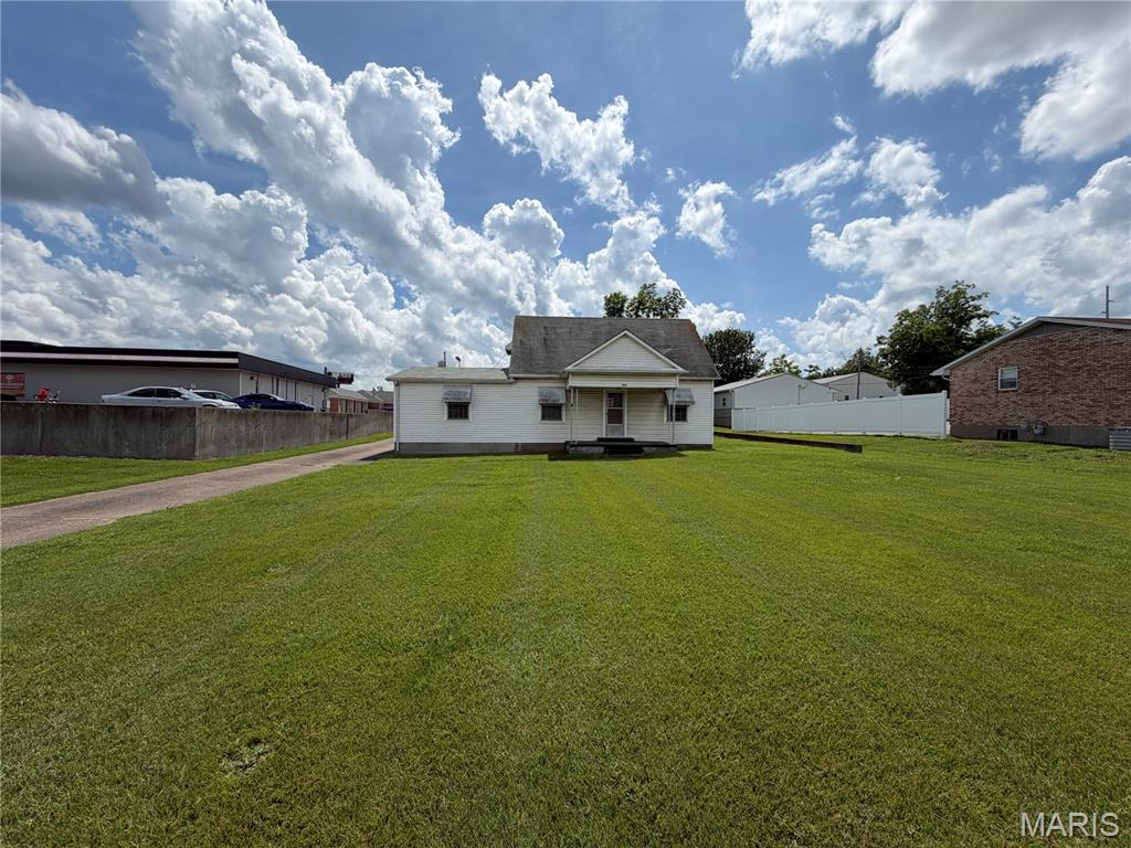 Homes for sale in Perryville, MO | 1015 N Kingshighway St, Perryville, MO 63775 | MLS# MIS26031894