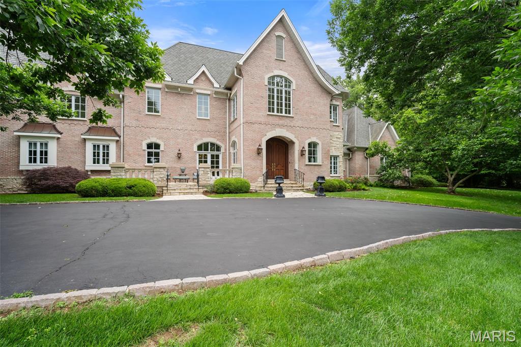 4th image of 760 Kent Rd, Ladue, MO 63124 | MLS# MIS26032083