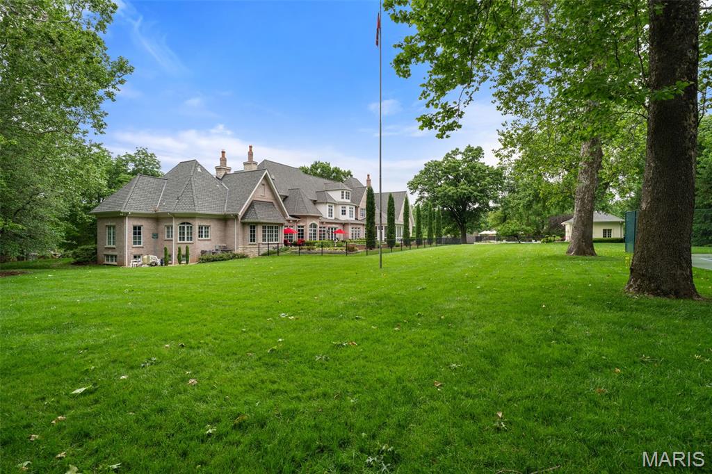 5th image of 760 Kent Rd, Ladue, MO 63124 | MLS# MIS26032083