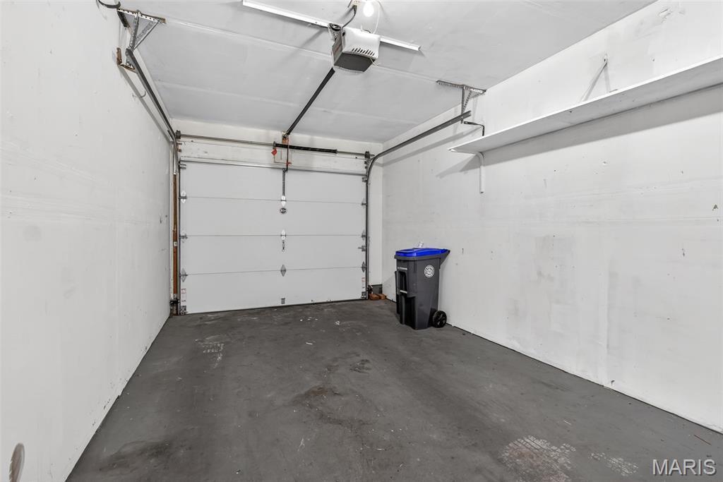 2nd image of 1034 Windstream Dr, St Peters, MO 63376