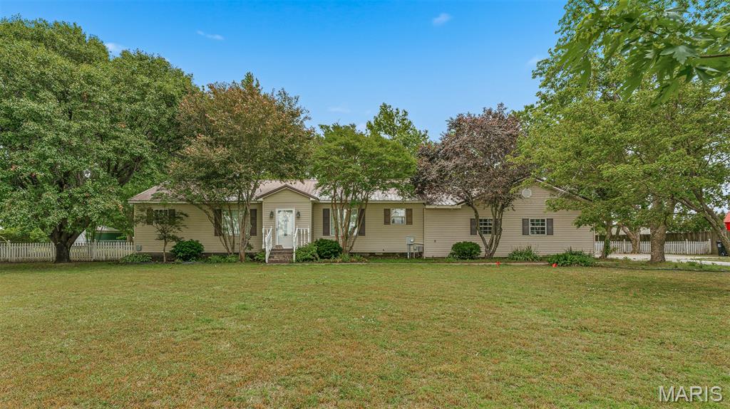 Homes for sale in Steele, MO | 4113 Us Hwy 61, Steele, MO 63877 | MLS# MIS26032330