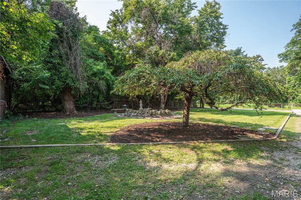 29th image of 1215 Union St, Alton, IL 62002 | MLS# MIS26032466