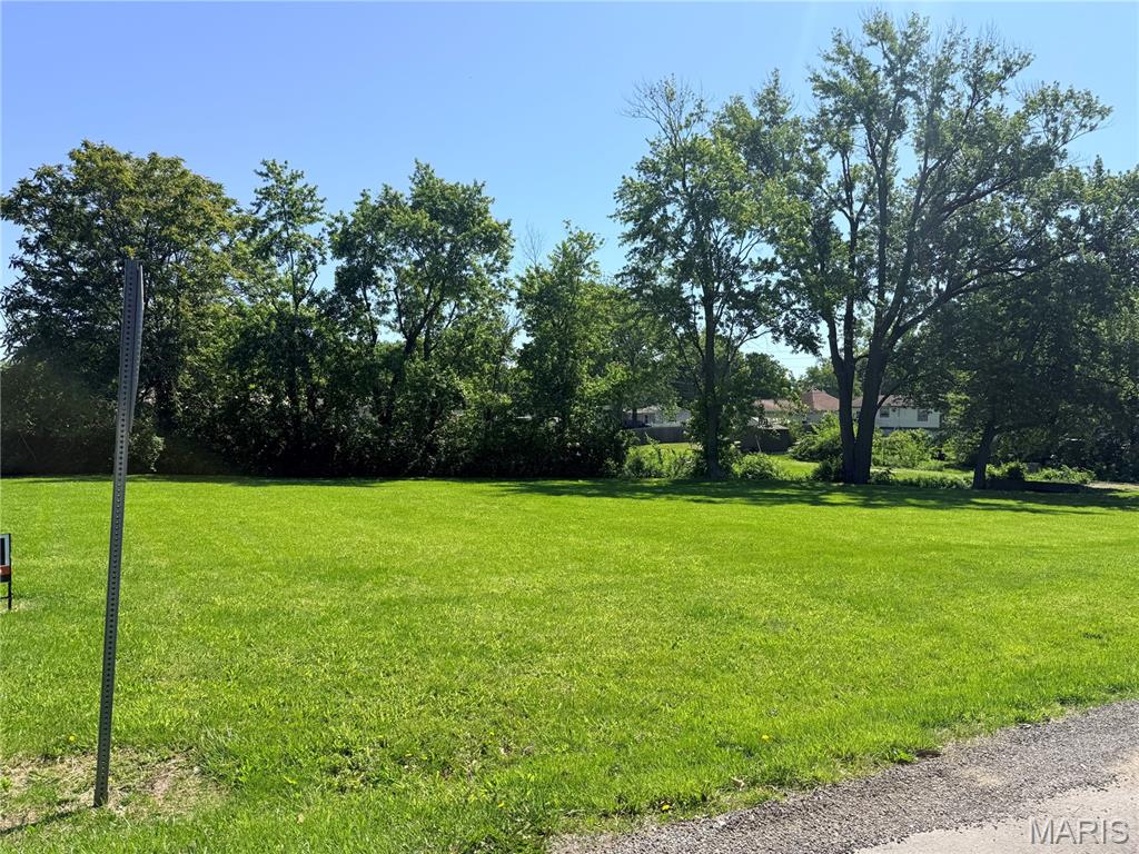 Homes for sale in Gillespie, IL | Tbd Maple & Clinton, Gillespie, IL 62033 | MLS# MIS26032477