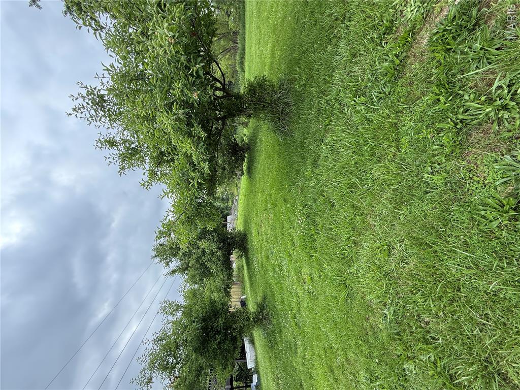 Homes for sale in Jerseyville, IL | 17036 Apache Dr, Jerseyville, IL 62052 | MLS# MIS26032497