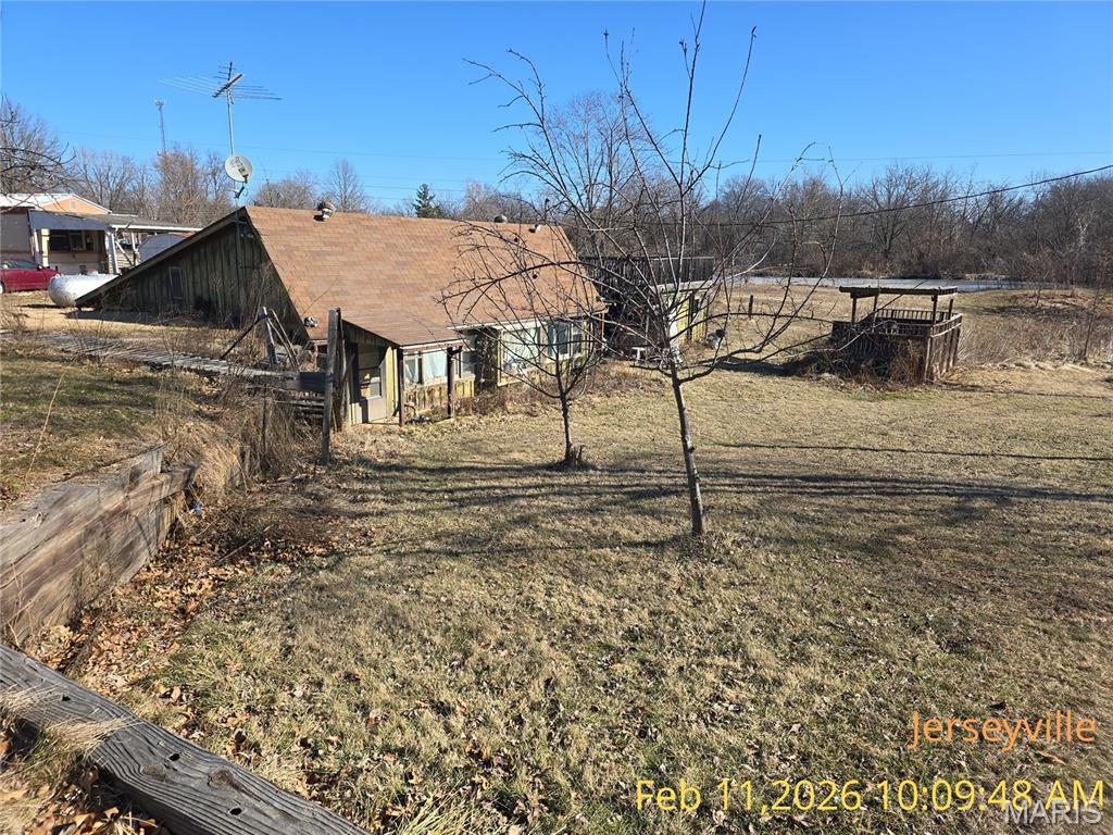 Homes for sale in Jerseyville, IL | 17036 Apache Dr, Jerseyville, IL 62052 | MLS# MIS26032497