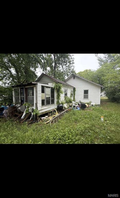 Homes for sale in Bolivar, MO | 904 W Division St, Bolivar, MO 65613 | MLS# MIS26032562