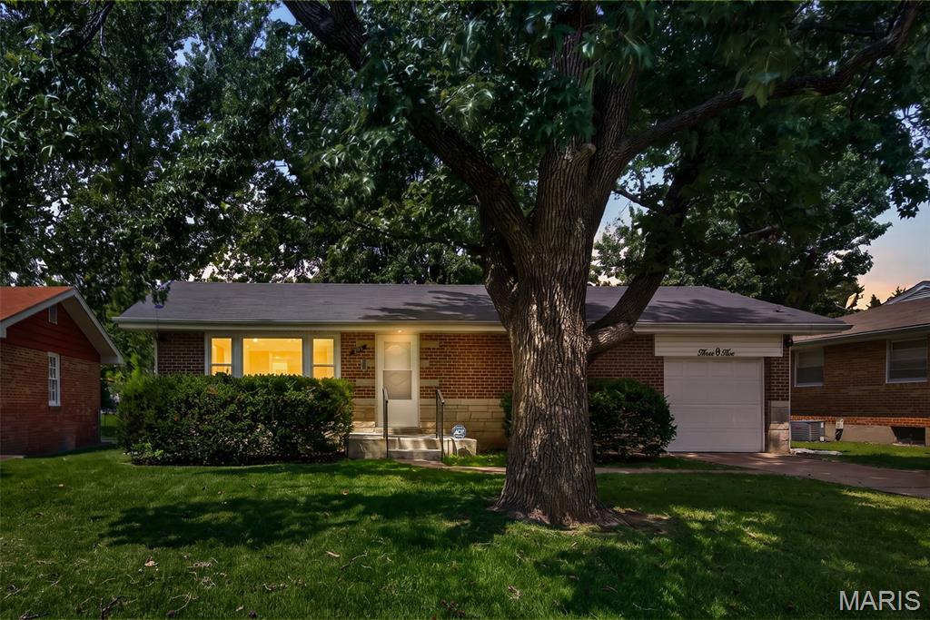 1st image of 305 Ward Dr, Saint Louis, MO 63135 | MLS# MIS26032875