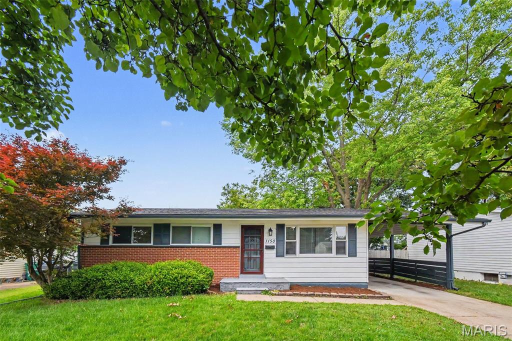 1st image of 1150 Kostka Ln, Florissant, MO 63031 | MLS# MIS26032933