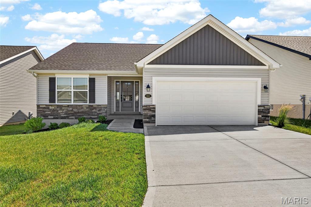 Homes for sale in Moscow Mills, MO | 833 Cedarwood Dr, Moscow Mills, MO 63362 | MLS# MIS26033096