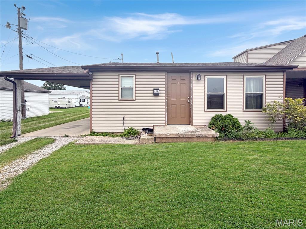 Homes for sale in Dupo, IL | 114 Park Ave, Dupo, IL 62239 | MLS# MIS26033351