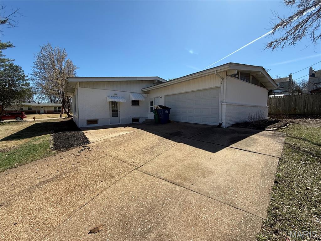 28th image of 515 Crestvale Dr, Saint Louis, MO 63119 | MLS# MIS26033505