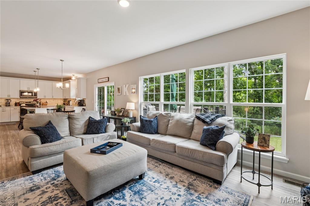 4th image of 721 Switchgrass Dr, Wentzville, MO 63385 | MLS# MIS26033979