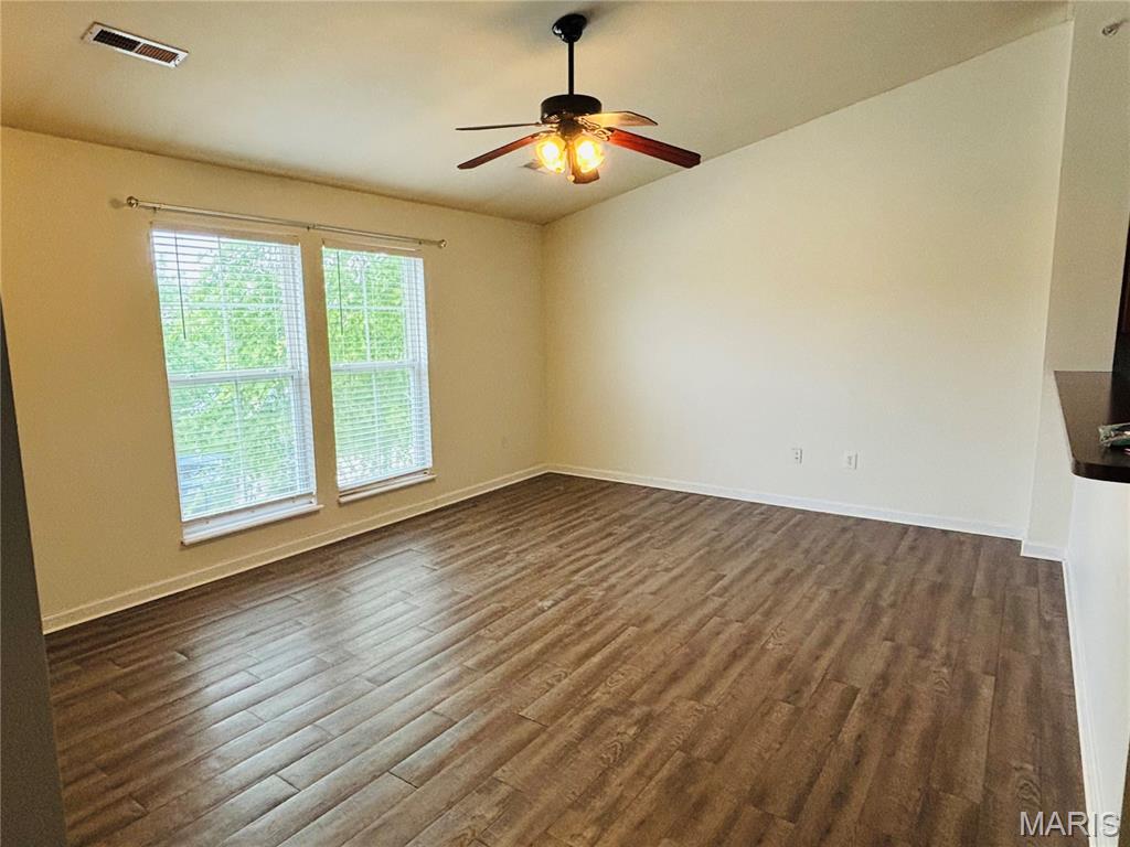 5th image of 3824 Capri Wy, St Peters, MO 63304 | MLS# MIS26034032