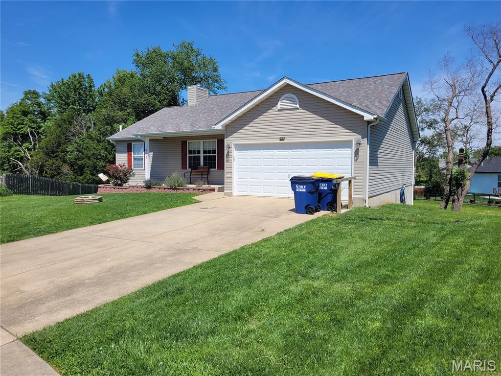 Homes for sale in Warrenton, MO | 802 Big Red Ct, Warrenton, MO 63383 | MLS# MIS26034078