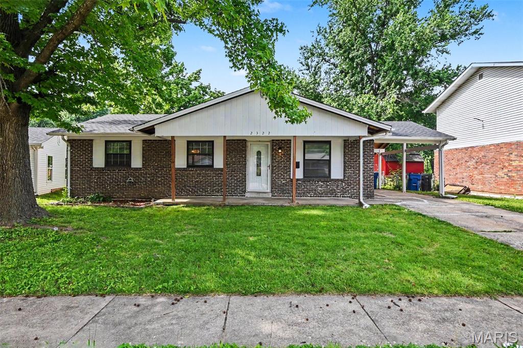 1st image of 2322 Battlefield Dr, Florissant, MO 63031 | MLS# MIS26034135