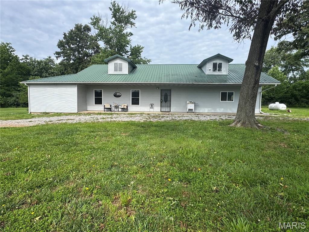 Homes for sale in Cisne, IL | 1669 Us Hwy 45, Cisne, IL 62823 | MLS# MIS26034211