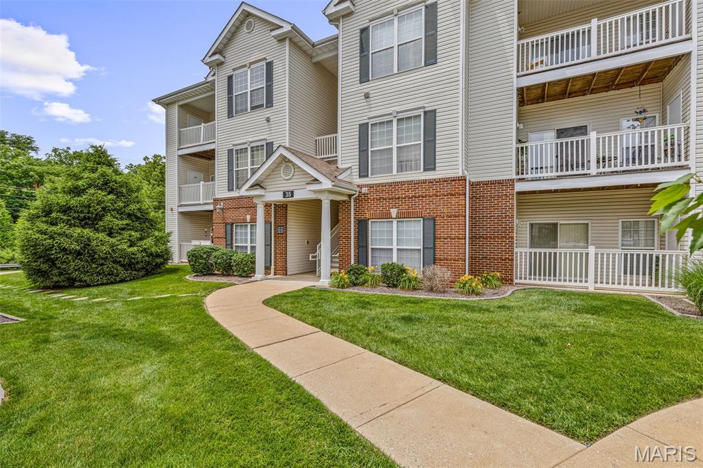 Homes for sale in Unincorporated, MO | 35 Kassebaum Ln #200, Unincorporated, MO 63129 | MLS# MIS26034286