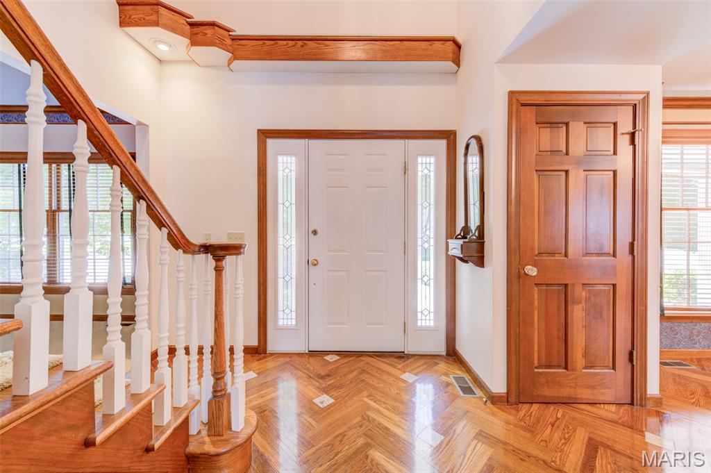 4th image of 135 Huntington Park, Saint Charles, MO 63301 | MLS# MIS26034352