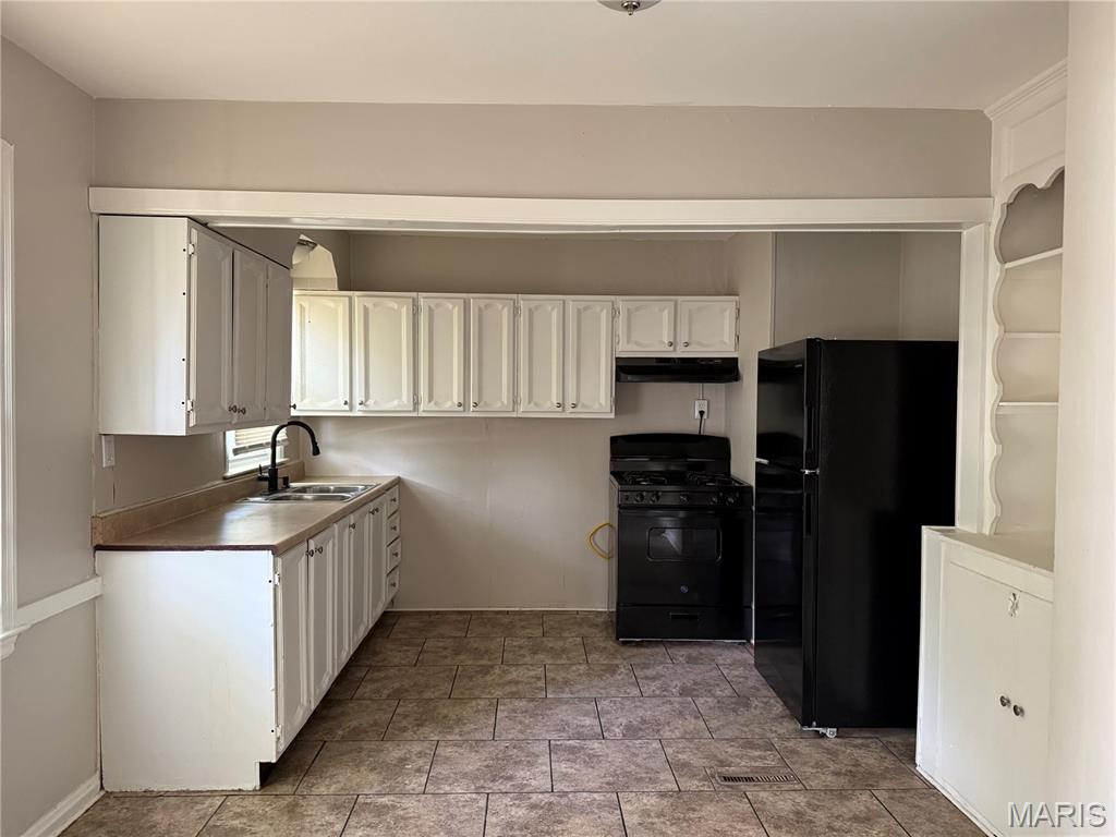 2nd image of 10124 Winkler Dr, Saint Louis, MO 63136 | MLS# MIS26034404
