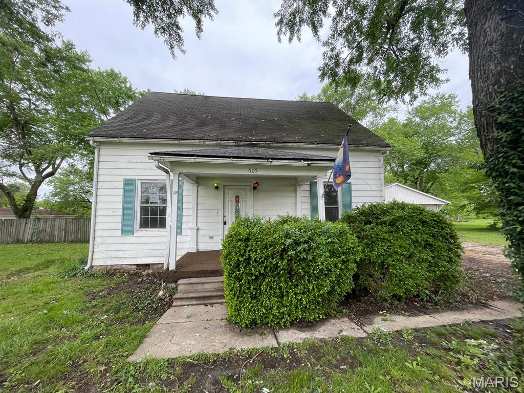 Homes for sale in Worden, IL | 605 S Edwardsville Rd, Worden, IL 62097 | MLS# MIS26034415