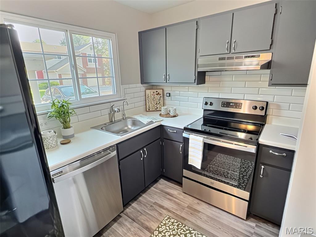 4th image of 628 Sugar Trl Ct, St. Peters, MO 63376